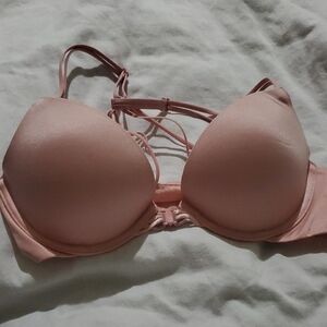 Victoria's Secret Light Pink Bra